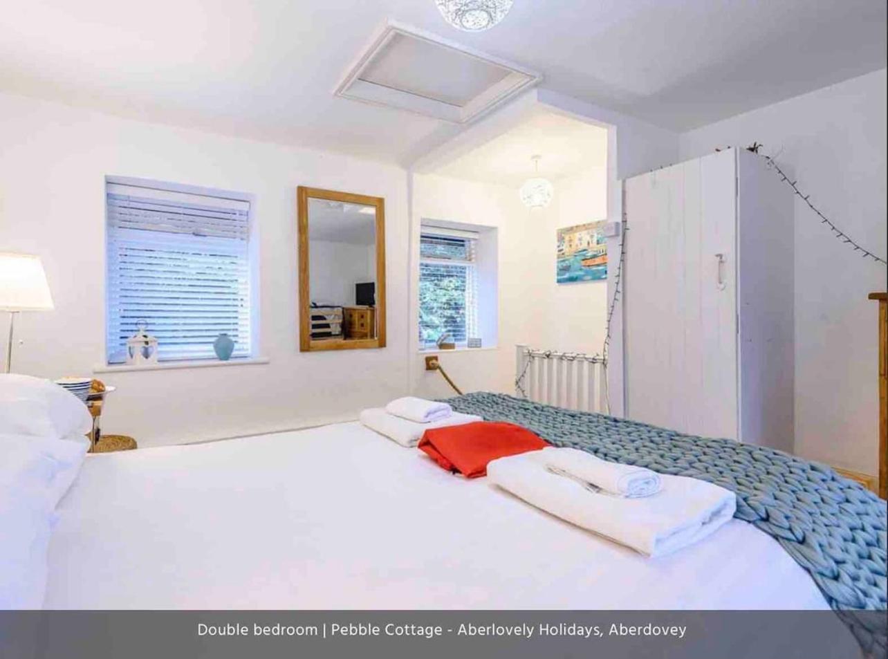 Pebble Cottage أبرديفي المظهر الخارجي الصورة